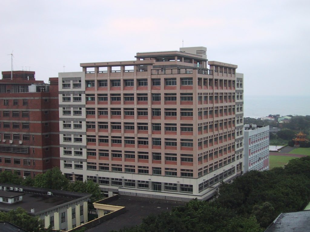 新埔技術學院-商業與管理大樓